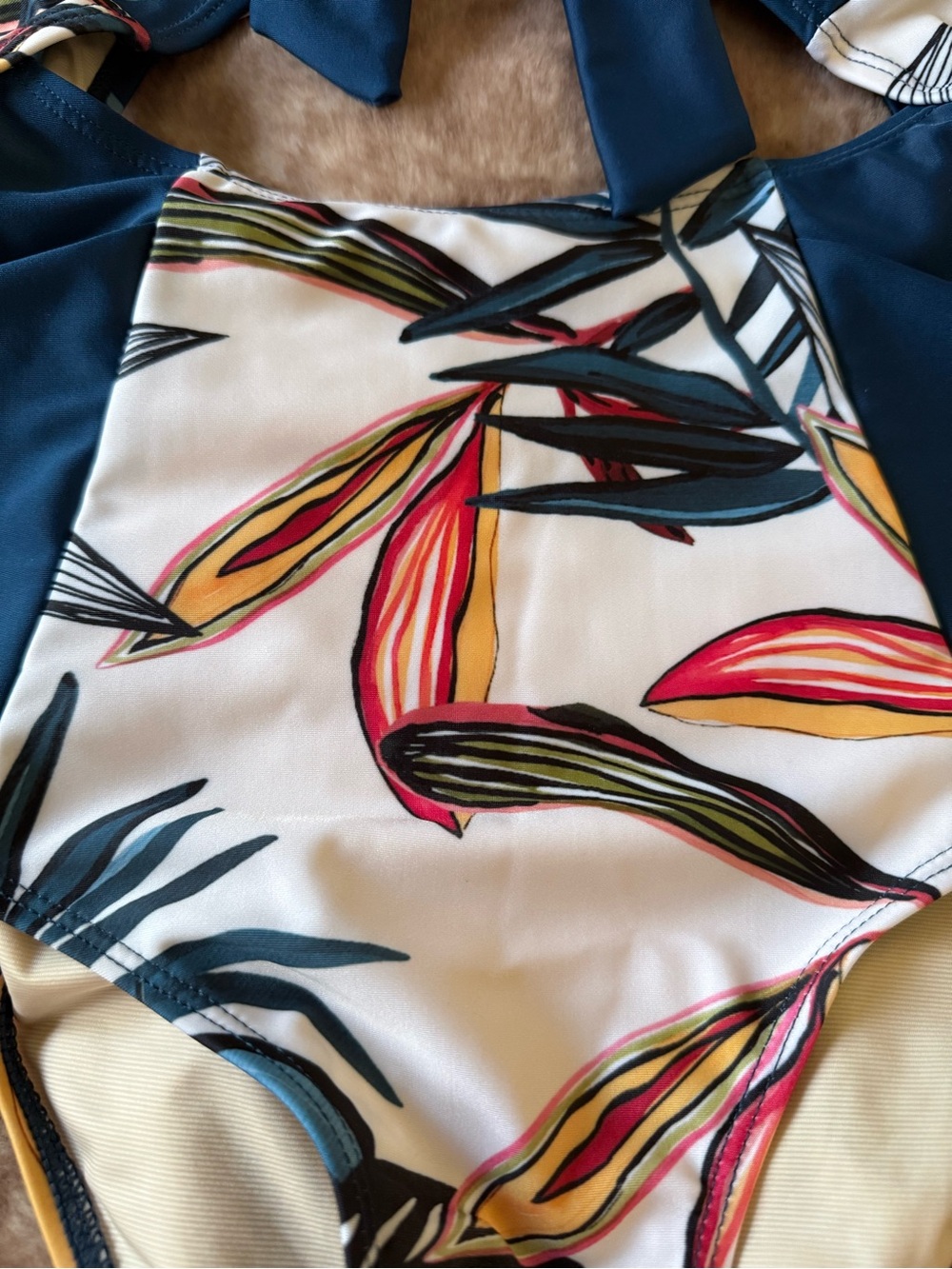 Amiya High Tide One Piece - Picture 6 of 13
